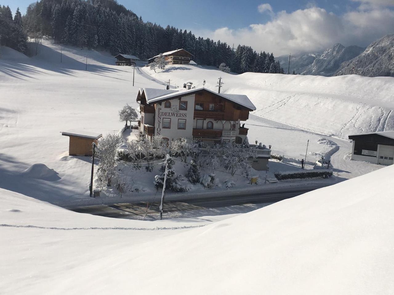 Pension Edelweiss Breitenbach am Inn Exteriér fotografie