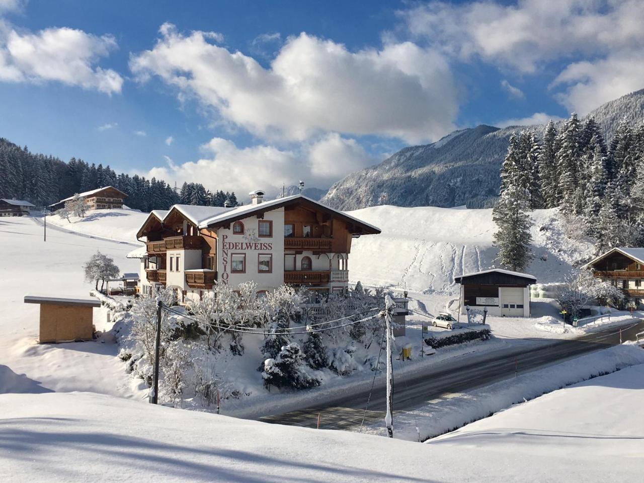 Pension Edelweiss Breitenbach am Inn Exteriér fotografie
